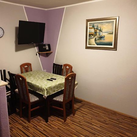 Apartments Mima Каштела Екстер'єр фото